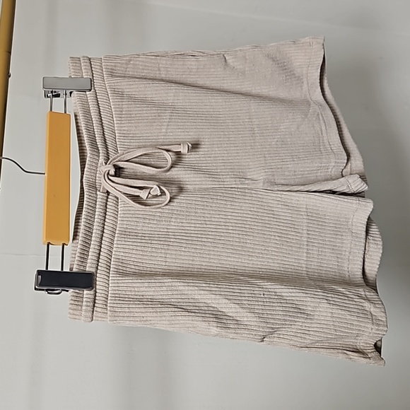 'Wishlist' Beige Ribbed Lounge Set - Picture 4 of 9